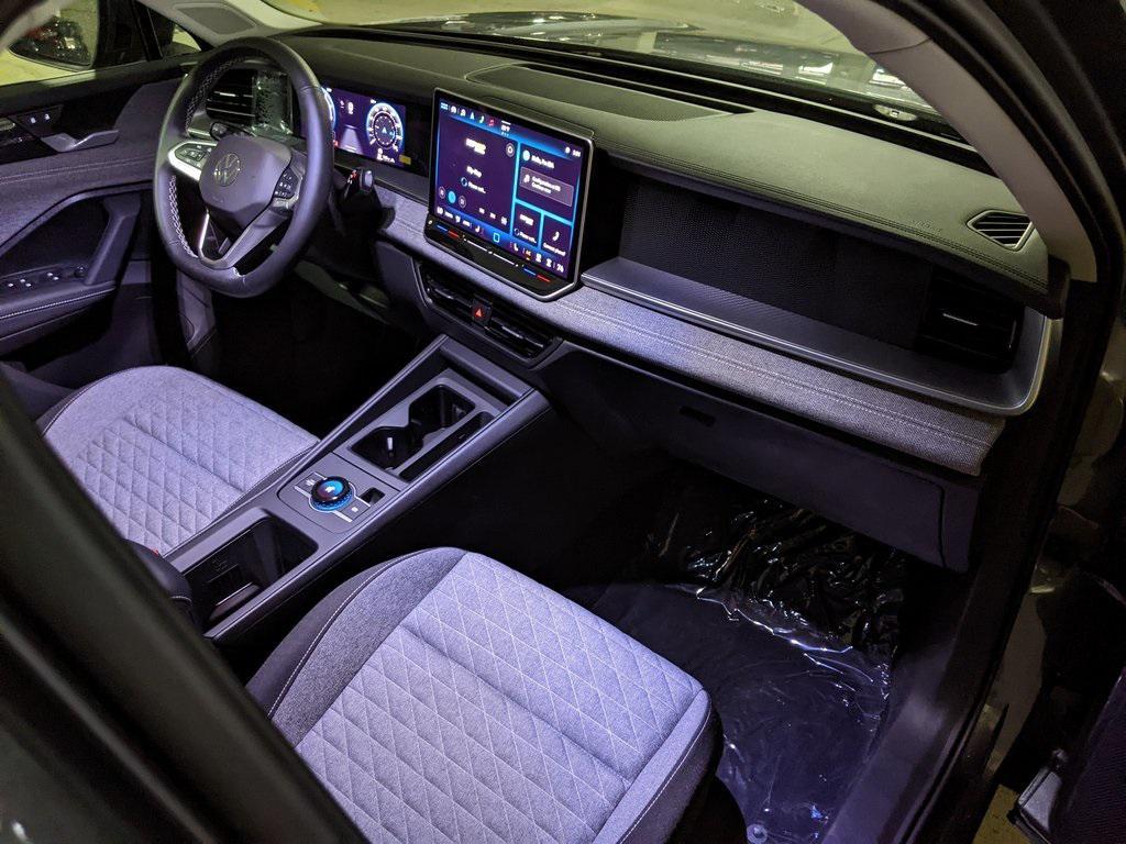 new 2025 Volkswagen Tiguan car, priced at $30,311