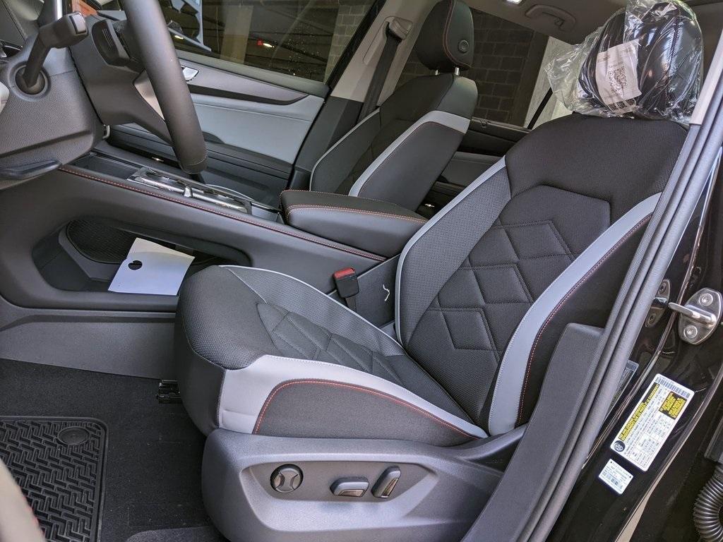 new 2026 Volkswagen Atlas car, priced at $47,428