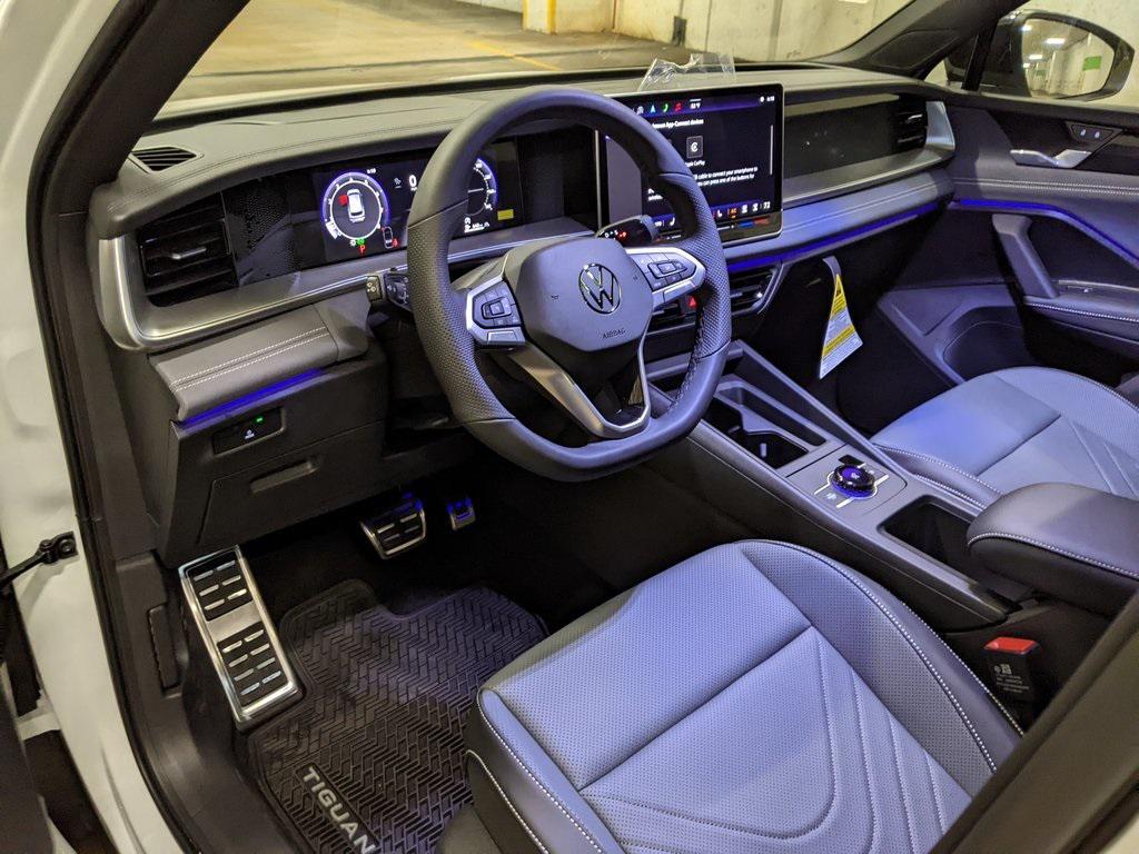 new 2025 Volkswagen Tiguan car, priced at $39,191