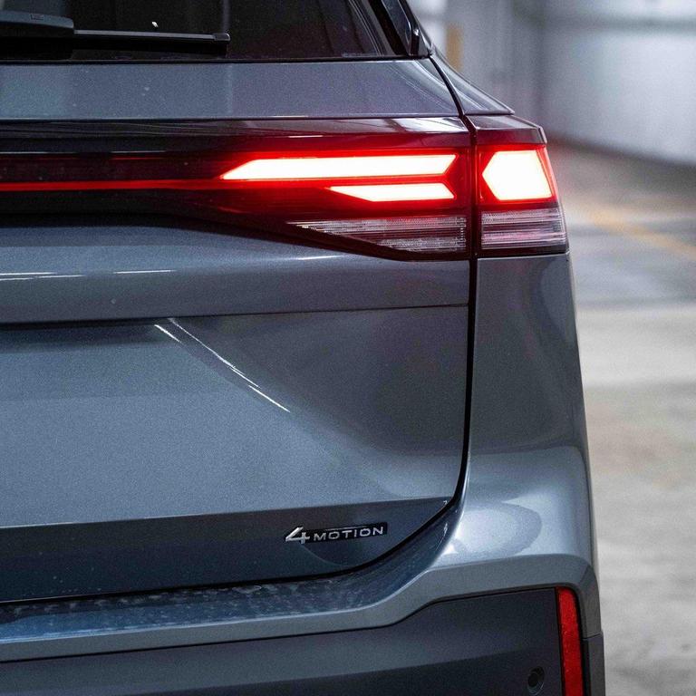 new 2025 Volkswagen Tiguan car, priced at $35,776