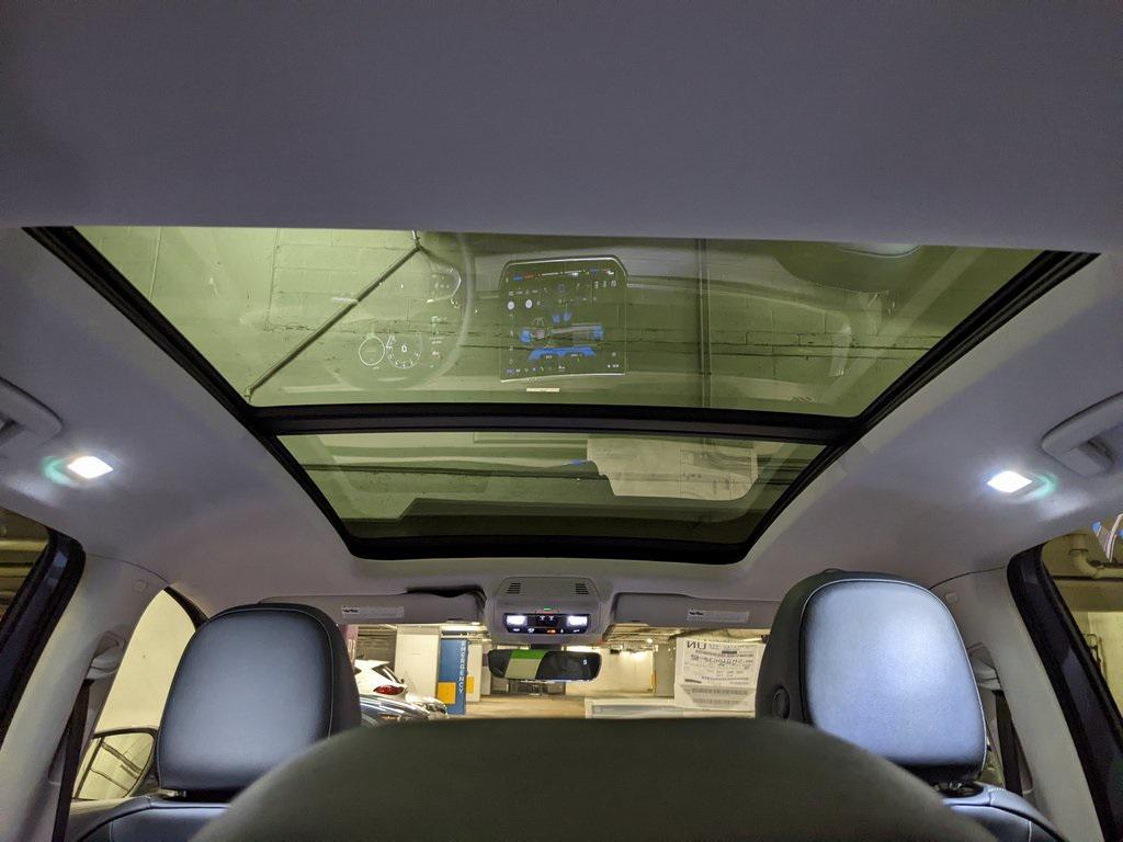 new 2025 Volkswagen Tiguan car, priced at $35,776