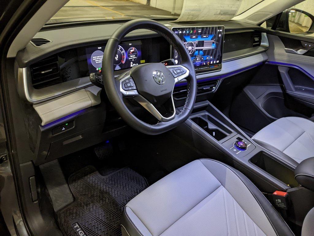 new 2025 Volkswagen Tiguan car, priced at $35,776