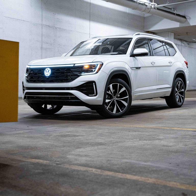 new 2026 Volkswagen Atlas car, priced at $57,758