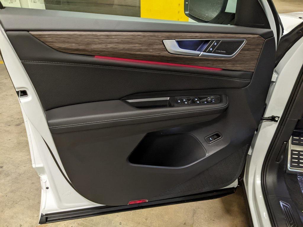 new 2026 Volkswagen Atlas car, priced at $57,758
