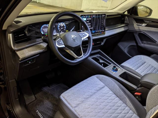new 2025 Volkswagen Tiguan car, priced at $30,311