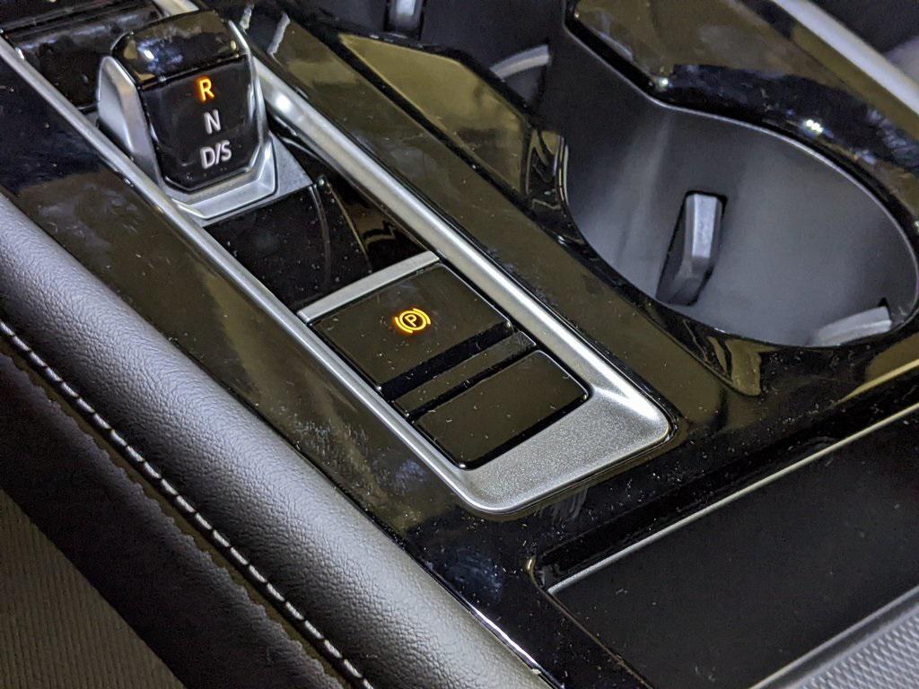 new 2026 Volkswagen Atlas car, priced at $46,949