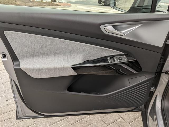 new 2025 Volkswagen ID.4 car, priced at $42,261