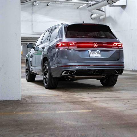 new 2025 Volkswagen Atlas car, priced at $48,696