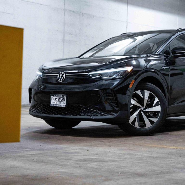 new 2025 Volkswagen ID.4 car, priced at $47,271