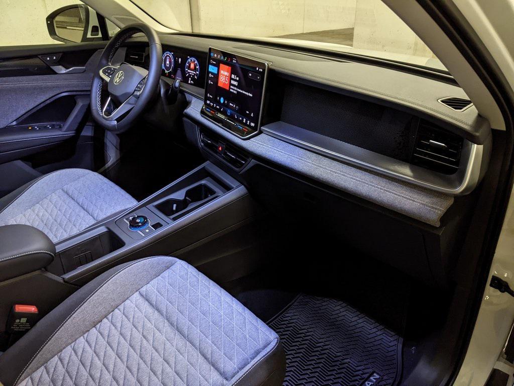 new 2025 Volkswagen Tiguan car, priced at $28,811