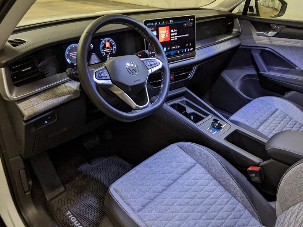 new 2025 Volkswagen Tiguan car, priced at $28,811
