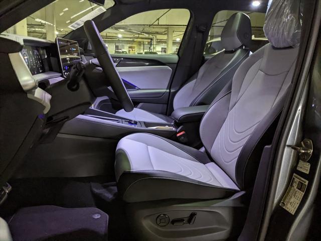 new 2025 Volkswagen Tiguan car, priced at $37,986