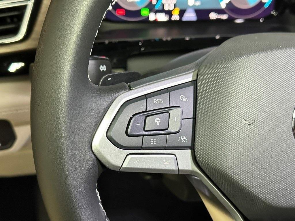new 2025 Volkswagen Atlas car, priced at $41,552