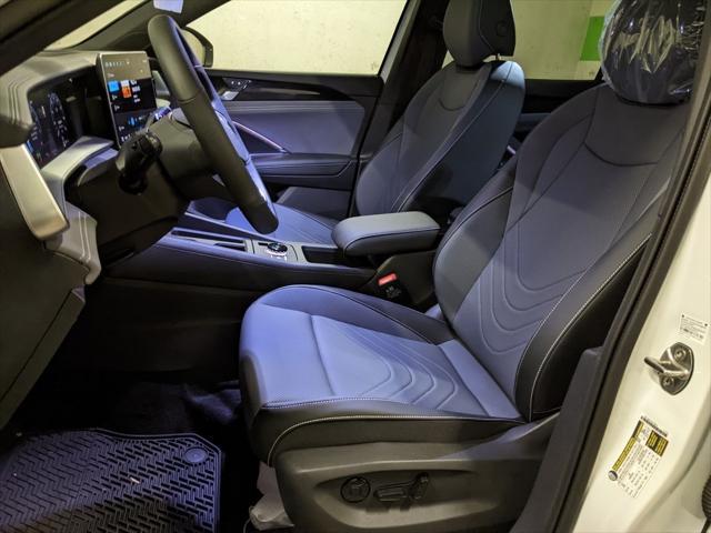 new 2025 Volkswagen Tiguan car, priced at $38,836