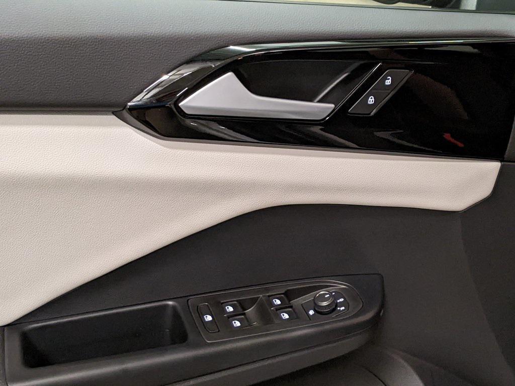 new 2025 Volkswagen Taos car, priced at $25,721
