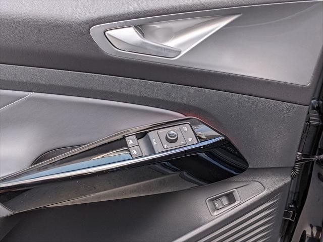 new 2025 Volkswagen ID.4 car, priced at $51,261