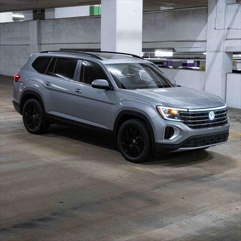 new 2025 Volkswagen Atlas car, priced at $44,552