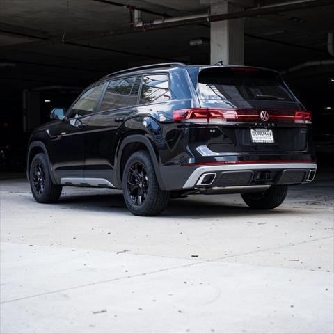 new 2025 Volkswagen Atlas car, priced at $42,146