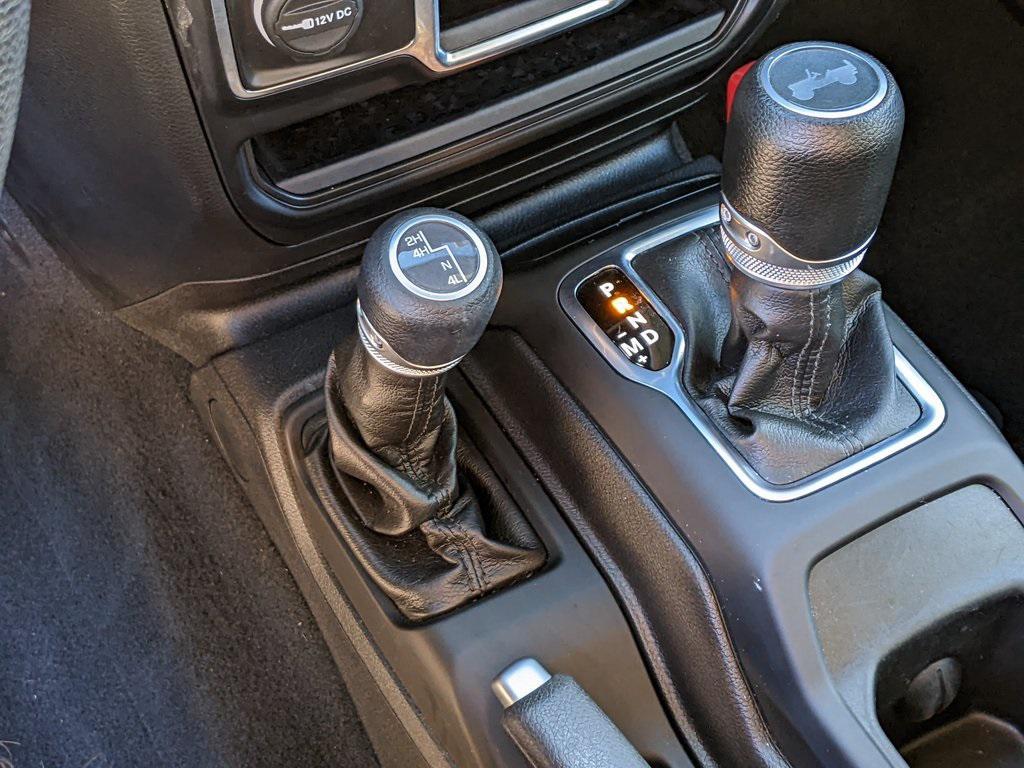 used 2022 Jeep Wrangler Unlimited car, priced at $28,000