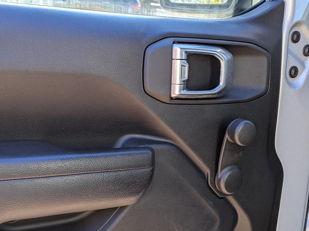 used 2022 Jeep Wrangler Unlimited car, priced at $28,000