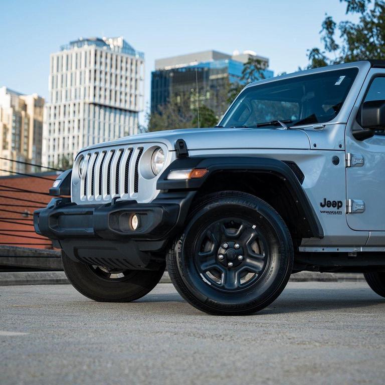 used 2022 Jeep Wrangler Unlimited car, priced at $28,000