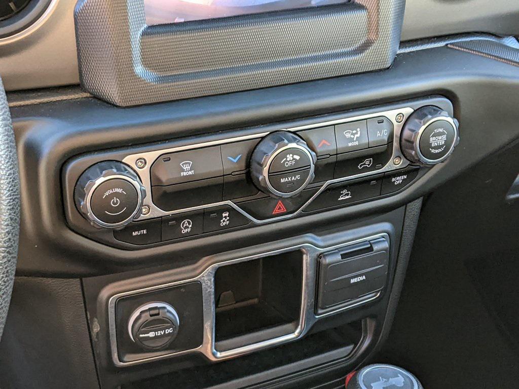 used 2022 Jeep Wrangler Unlimited car, priced at $28,000