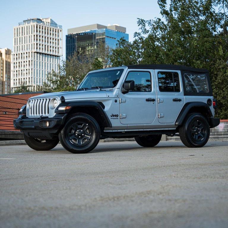 used 2022 Jeep Wrangler Unlimited car, priced at $30,000