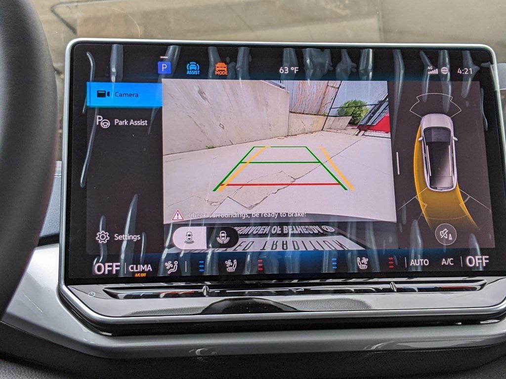 new 2025 Volkswagen ID.4 car, priced at $48,066