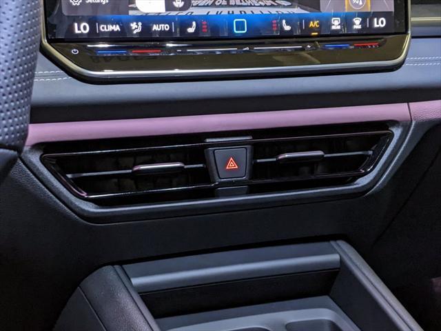 new 2025 Volkswagen Tiguan car, priced at $37,986