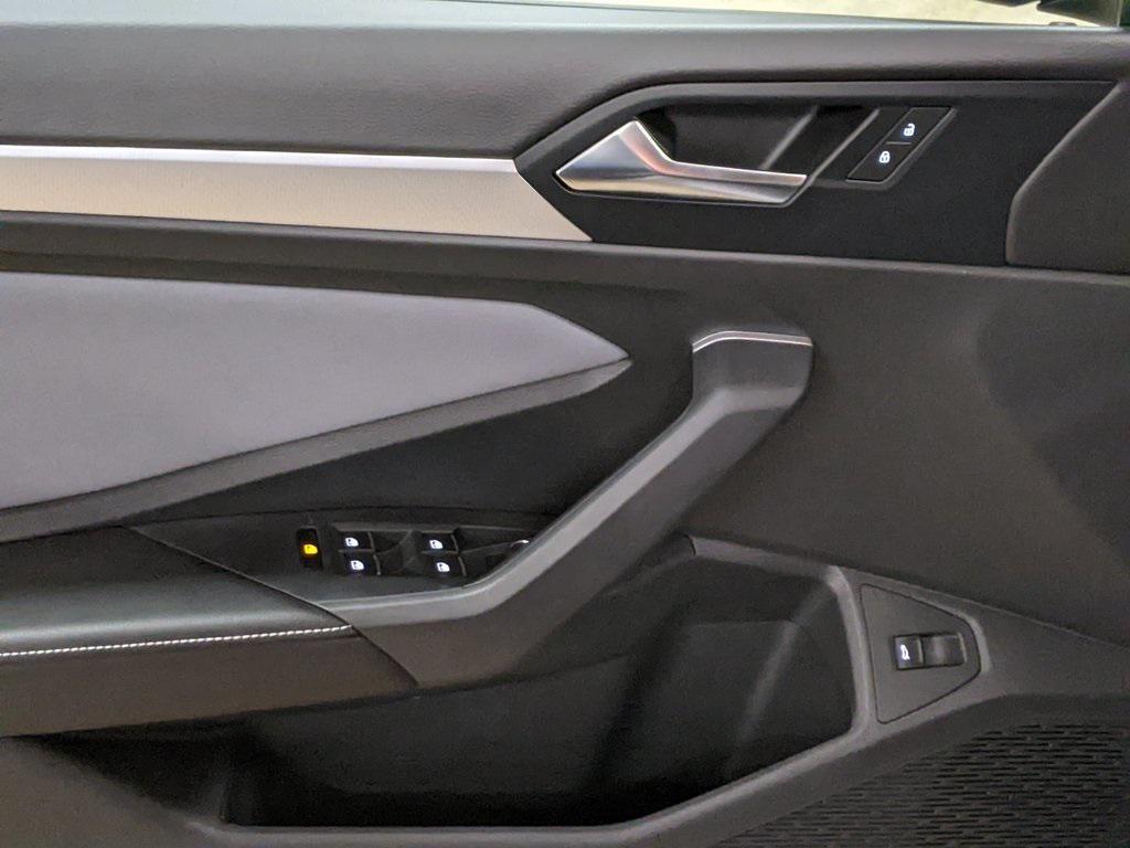 new 2025 Volkswagen Jetta car, priced at $26,666