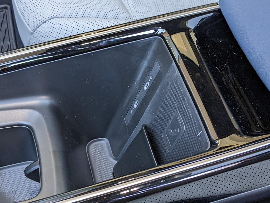 new 2025 Volkswagen ID.4 car, priced at $59,461