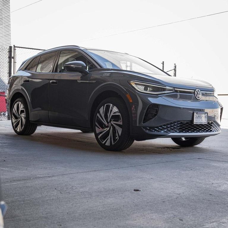 new 2025 Volkswagen ID.4 car, priced at $59,461