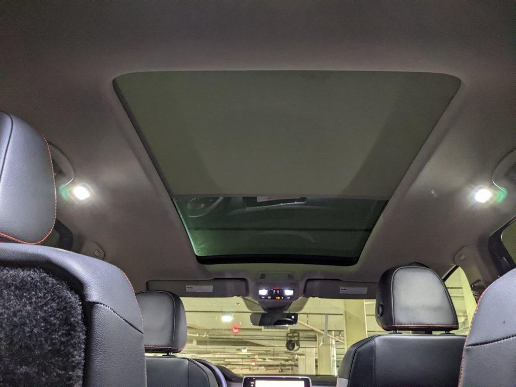 new 2025 Volkswagen Atlas car, priced at $41,316