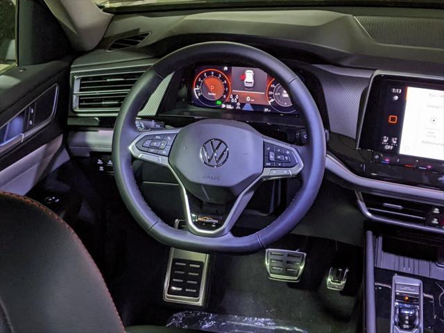 new 2025 Volkswagen Atlas car, priced at $48,816