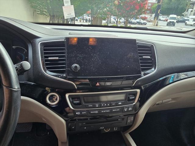 used 2019 Honda Pilot car, priced at $29,000