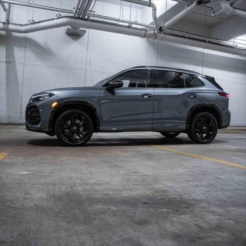 new 2025 Volkswagen Tiguan car, priced at $37,986