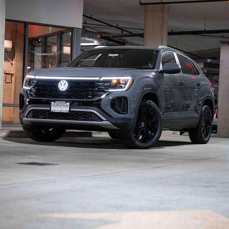 new 2026 Volkswagen Atlas Cross Sport car, priced at $49,201