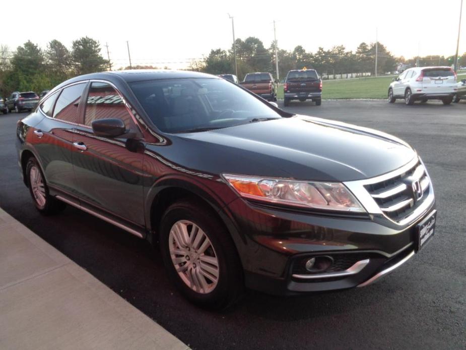 used 2013 Honda Crosstour car, priced at $9,995