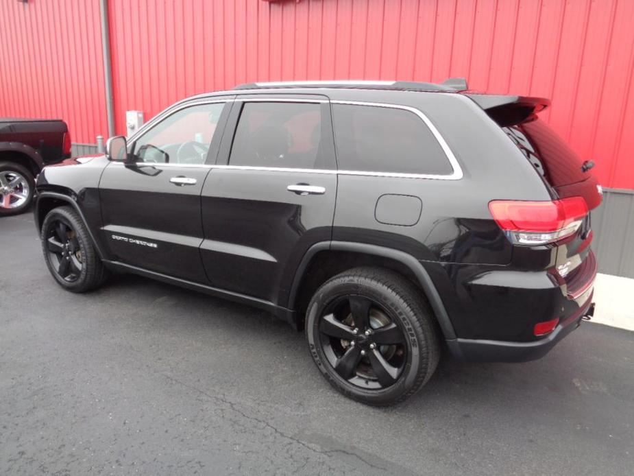 used 2016 Jeep Grand Cherokee car, priced at $12,995