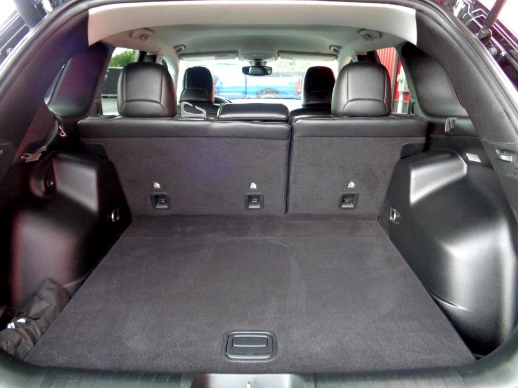 used 2019 Jeep Cherokee car, priced at $12,995