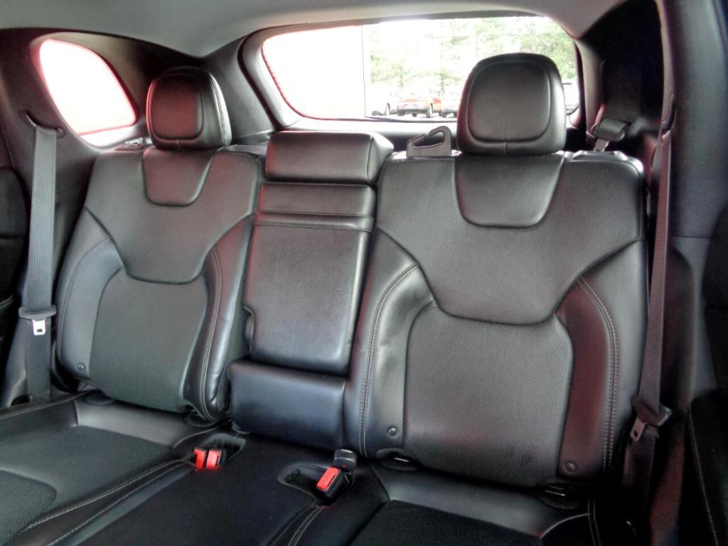 used 2019 Jeep Cherokee car, priced at $12,995