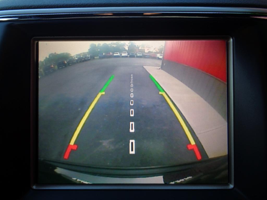 used 2015 Jeep Grand Cherokee car, priced at $8,995