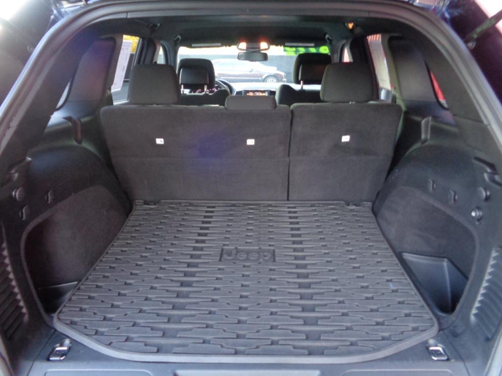 used 2015 Jeep Grand Cherokee car, priced at $8,995