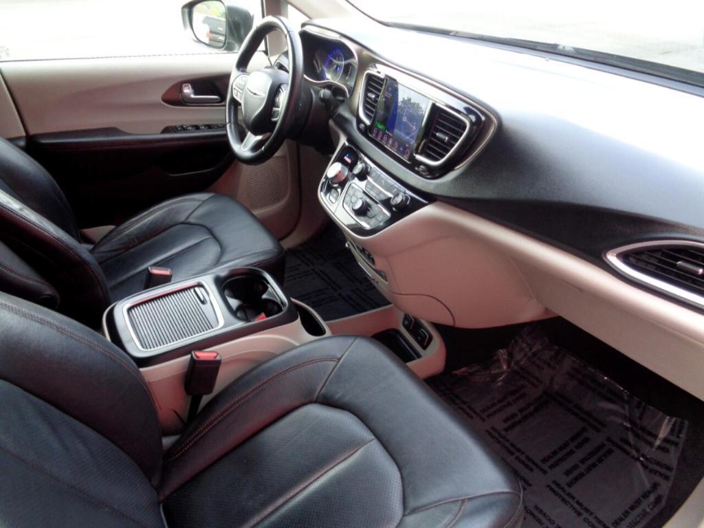 used 2018 Chrysler Pacifica car, priced at $11,995