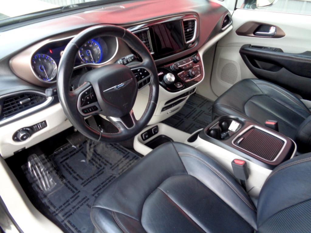 used 2018 Chrysler Pacifica car, priced at $11,995