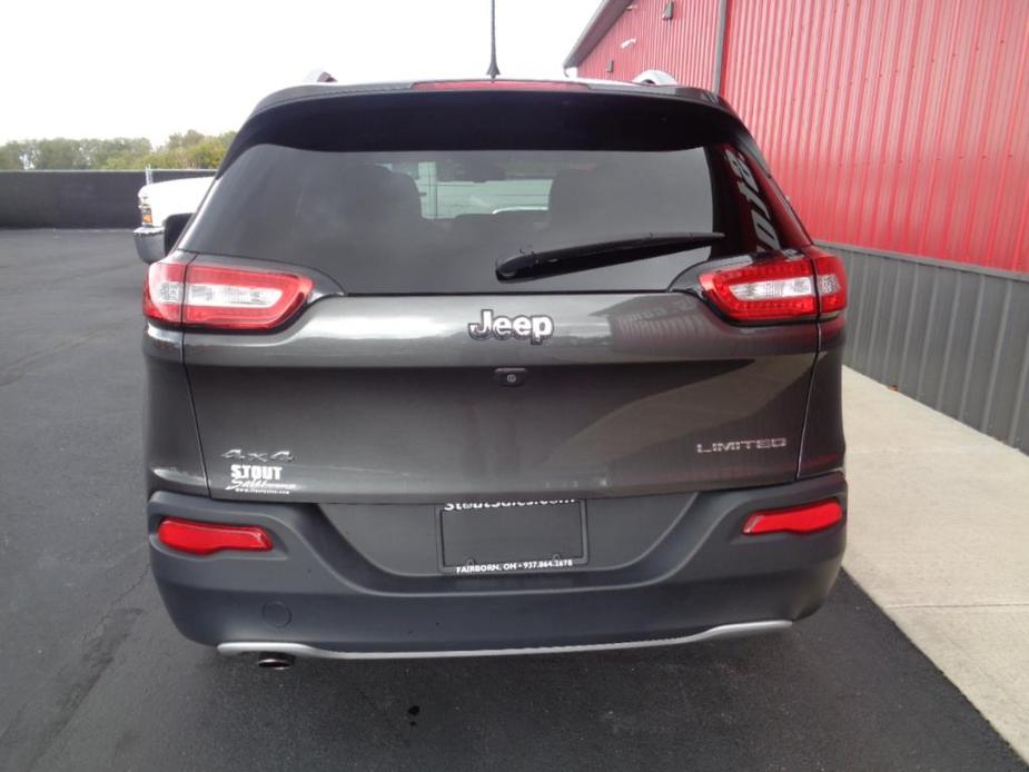 used 2017 Jeep Cherokee car, priced at $12,995