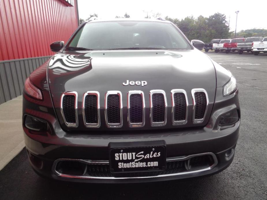 used 2017 Jeep Cherokee car, priced at $12,995