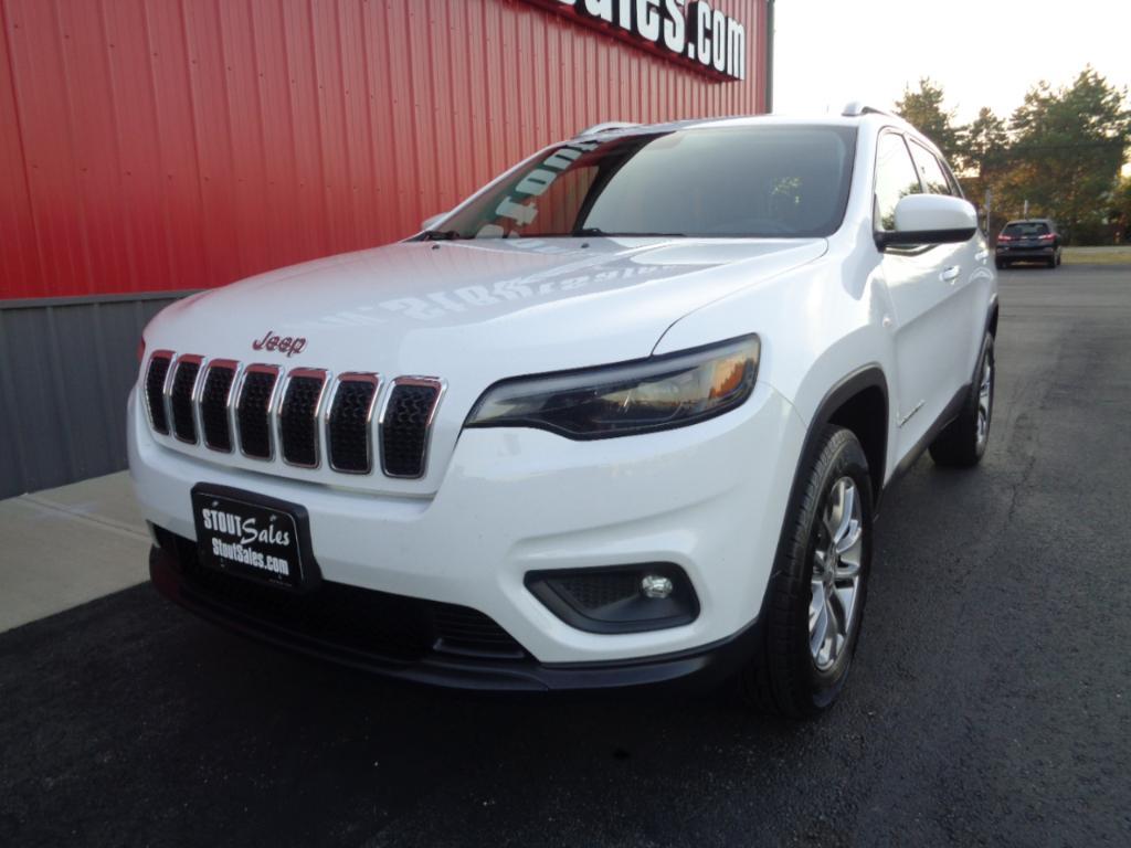 used 2019 Jeep Cherokee car, priced at $11,995
