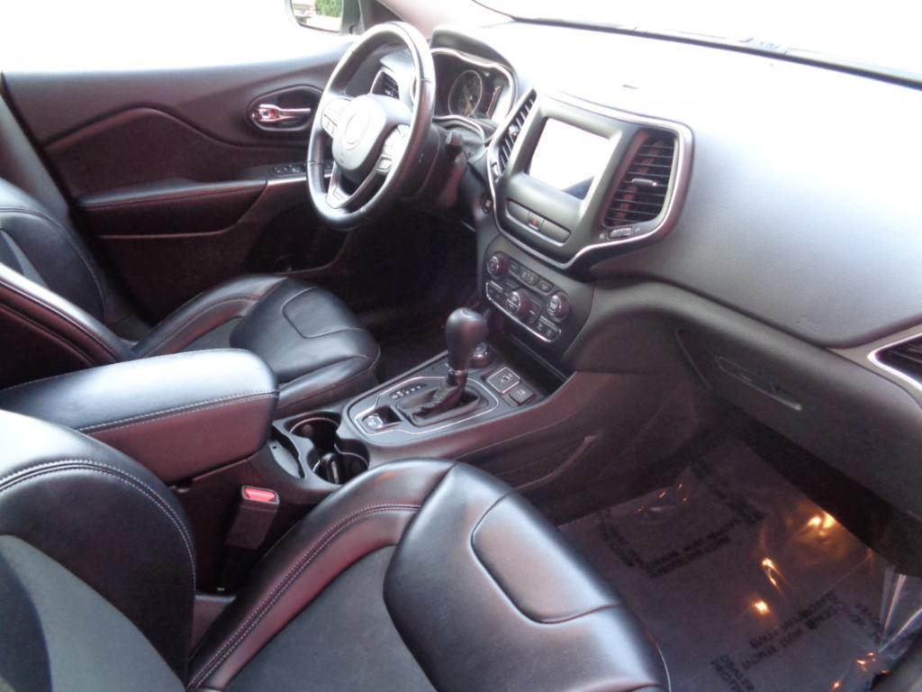 used 2019 Jeep Cherokee car, priced at $11,995