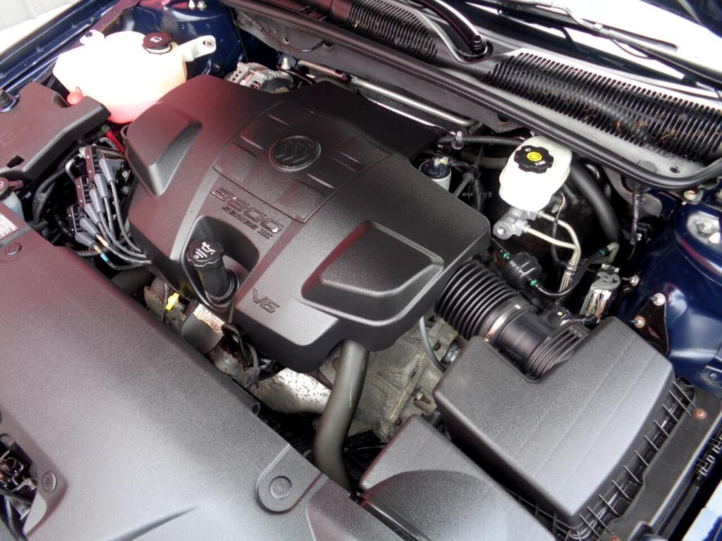 used 2007 Buick Lucerne car, priced at $5,995